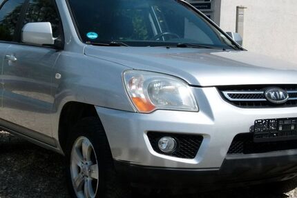 Kia Sportage 195.800 km 2.900 &euro; Rosbach v.d.H. 61191