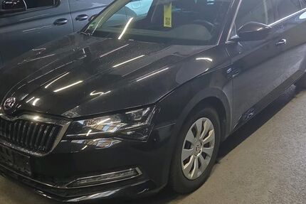 Skoda Superb 156.192 km 18.990 &euro; Nabburg 92507