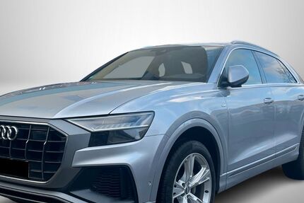 Audi Q8 89.000 km 49.999 &euro; Potsdam 14480