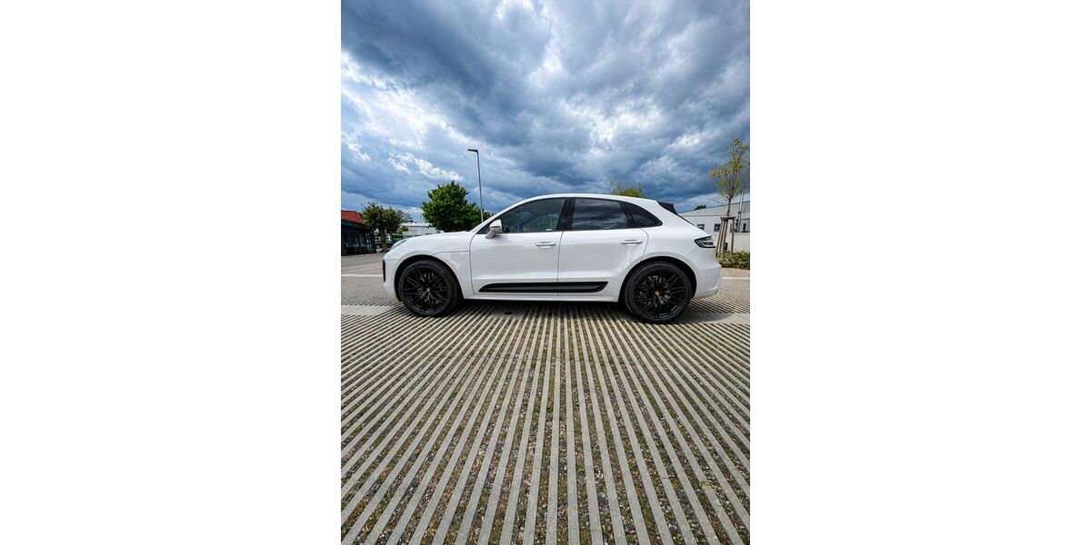 Porsche Macan 45.000 km 83.900 &euro; Albstadt 72461