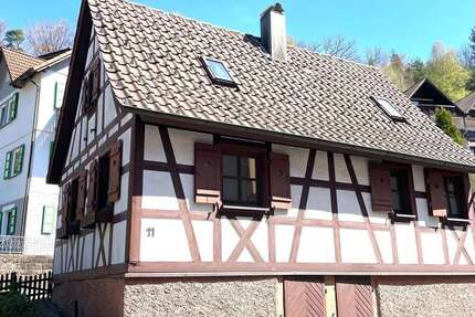 Haus zum Kaufen in Bad Herrenalb 69.000 € 50 m²
