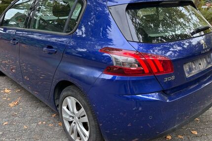Peugeot 308 284.984 km 5.712 € Hofheim am Taunus 65719