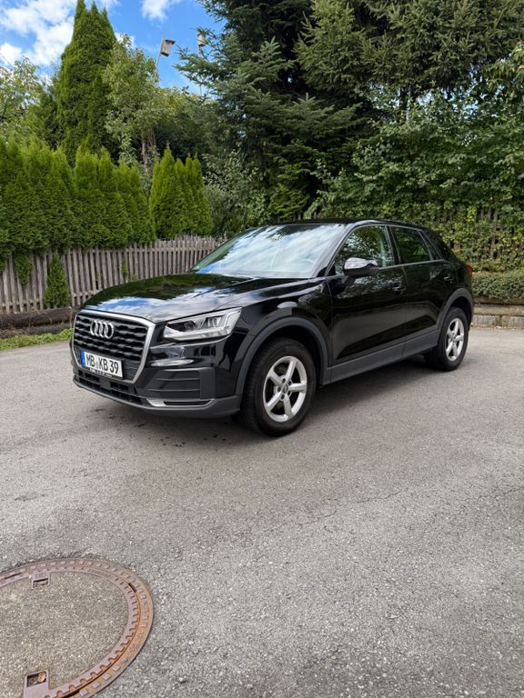 Audi Q2 71.240 km 17.900 € Schliersee 83727