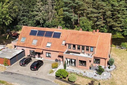 Großzügiges Familienhaus mit Wald & Teich – 3 Wohneinheiten 13 zimmer