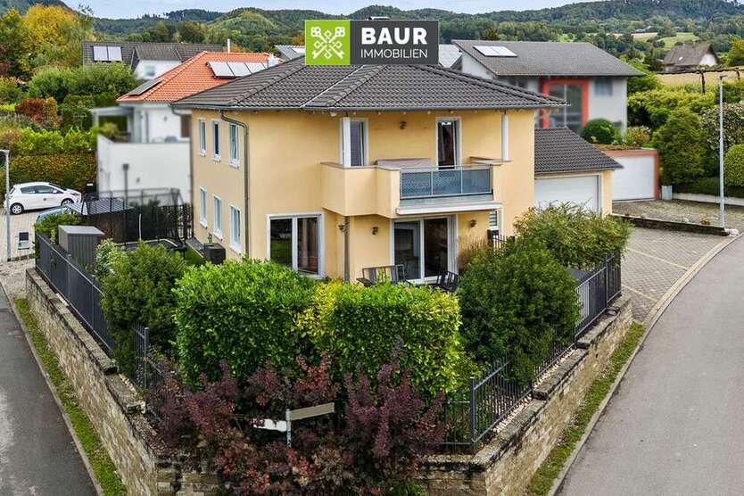 Haus zum Kaufen in Frickingen 949.000 € 170 m²