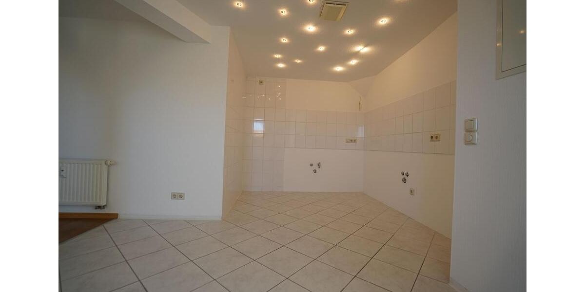 Dachgeschoßwohnung Dresden Cotta - 3 Zimmer, 80 m&sup2;, 1.099&euro; | Angebot:26382767