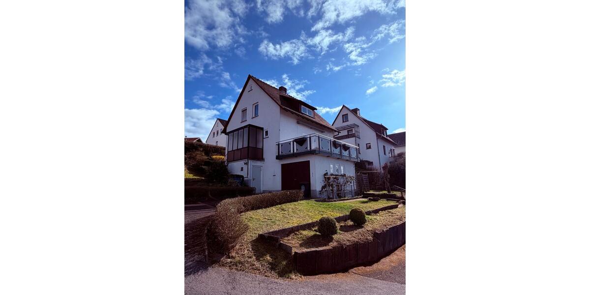 Einfamilienhaus Hünfeld - 4 Zimmer, 100 m&sup2;, 890&euro; | Angebot:26023320