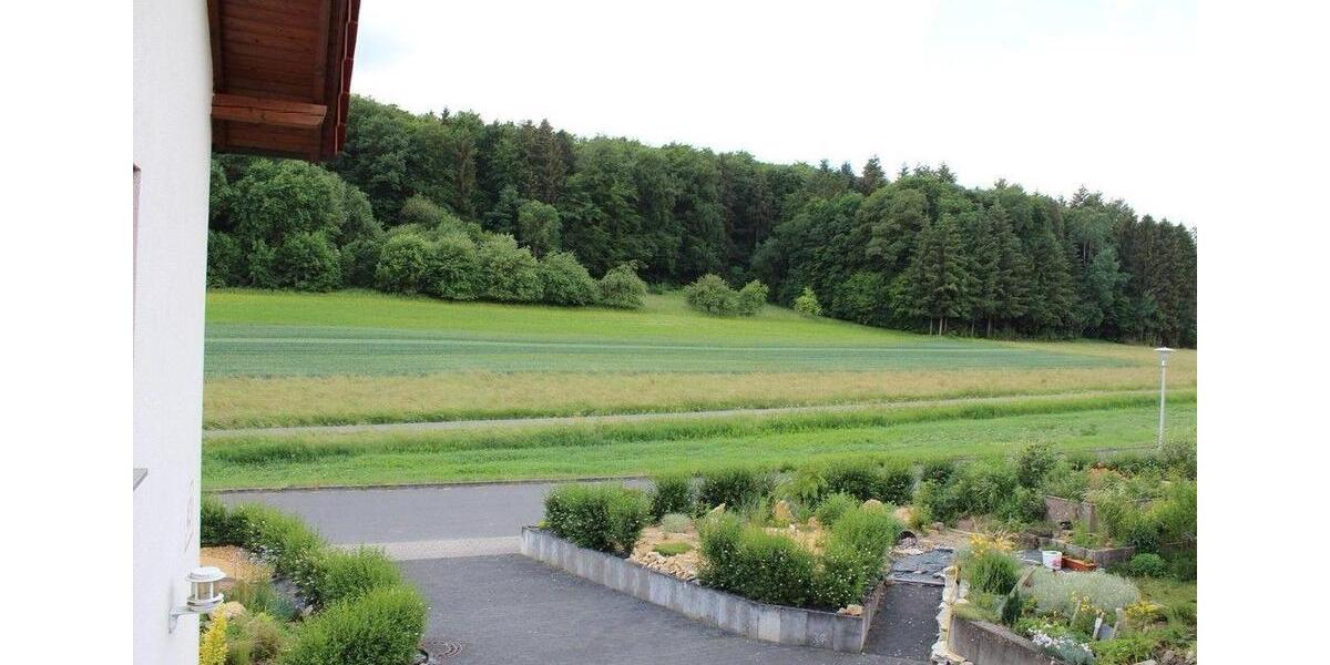 Dachgeschoßwohnung Buchen (Odenwald) - 1 Zimmer, 25 m&sup2;, 360&euro; | Angebot:26316458