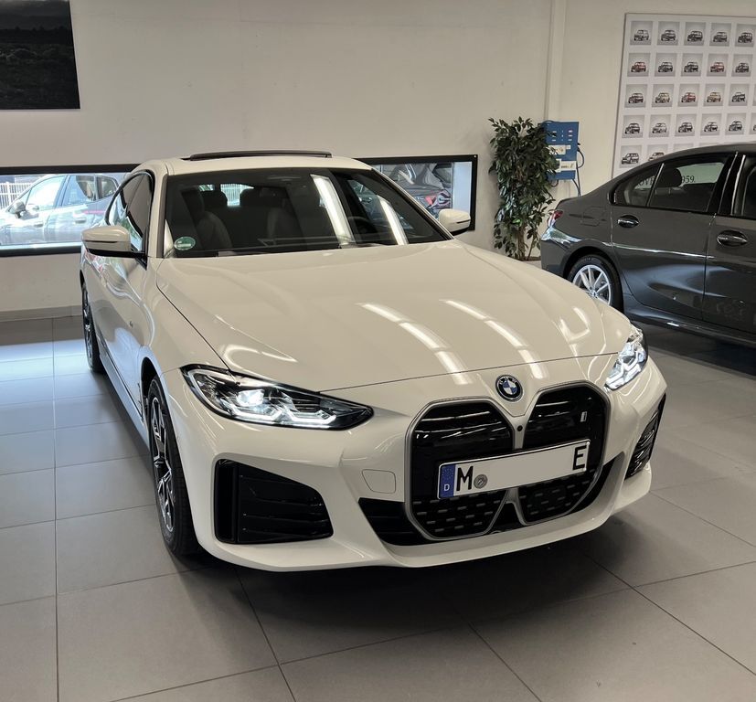 BMW i4 6.000 km 45.500 € München 80801