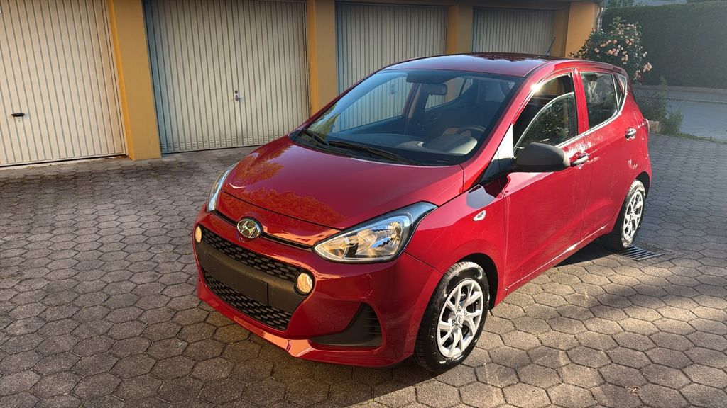 Hyundai i10 39.500 km 7.800 &euro; München 80999
