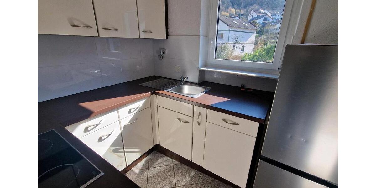 Dachgeschoßwohnung Bad Dürkheim - 2 Zimmer, 61 m&sup2;, 800&euro; | Angebot:26211200