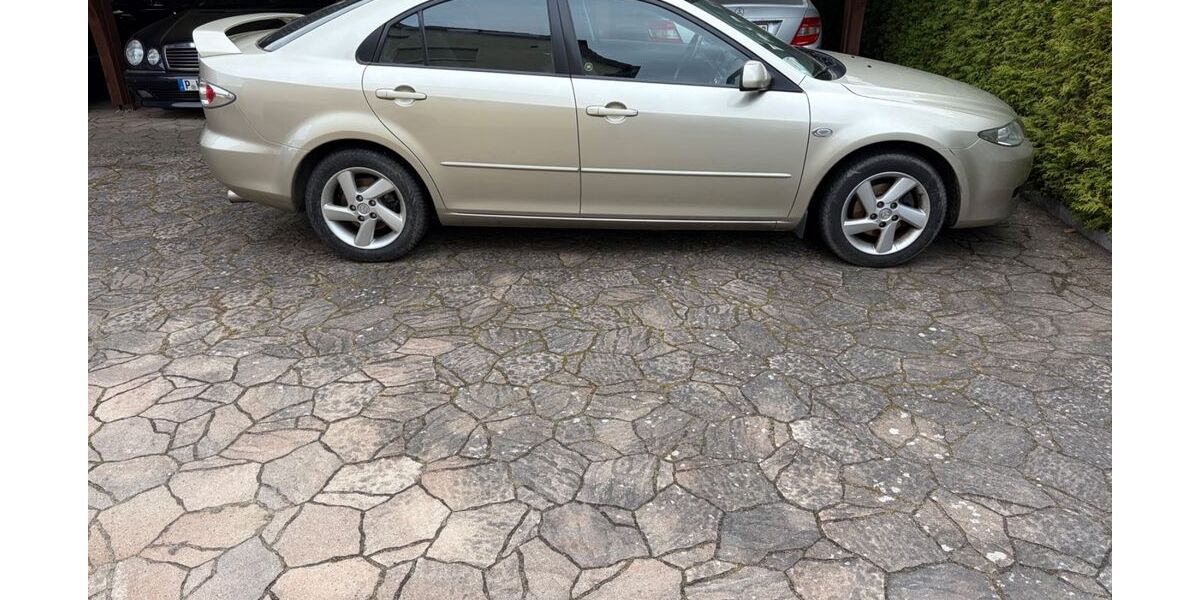 Mazda 6 104.709 km 4.500 &euro; Potsdam 14480