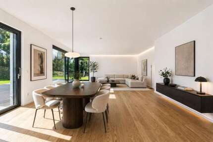 Haus Essen Stadtbezirk IX - 6 Zimmer, 260 m&sup2;, 2.150.000&euro; | Angebot:26352818