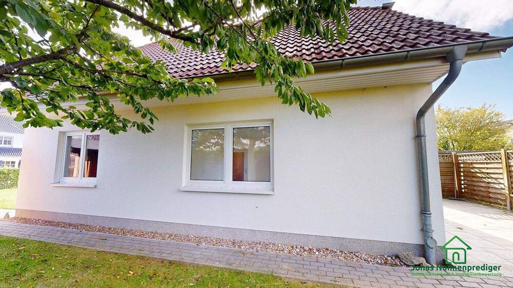 Einfamilienhaus Pampow - 5 Zimmer, 120 m&sup2;, 385.000&euro; | Angebot:25716251