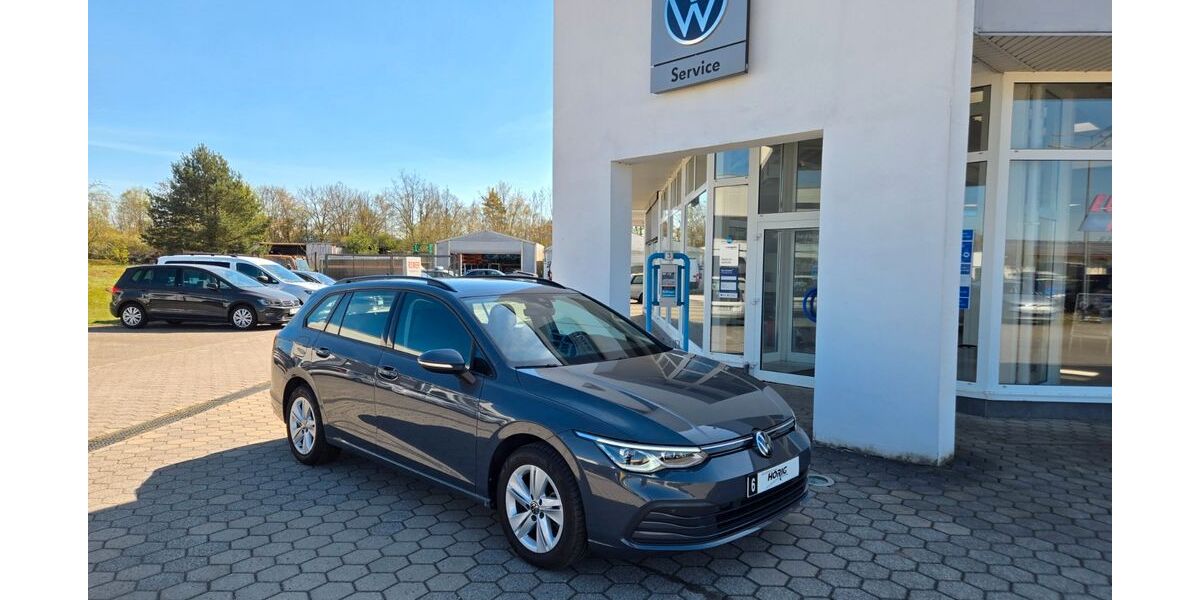VW Golf 31.500 km 22.990 &euro; Königsbrück 01936