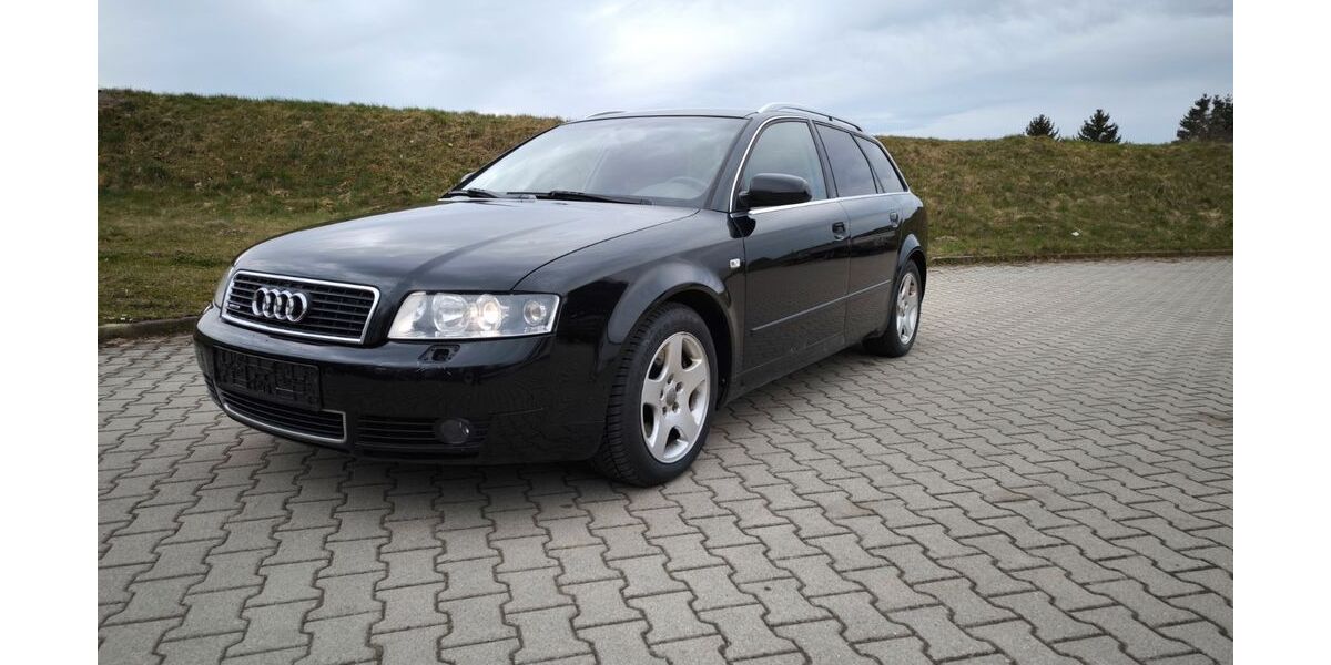 Audi A4 348.653 km 1.250 &euro; Velden 84149