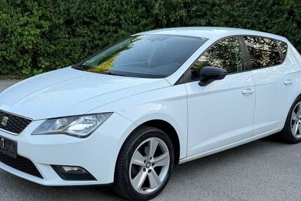 Seat Leon 184.000 km 7.400 &euro; München 81375