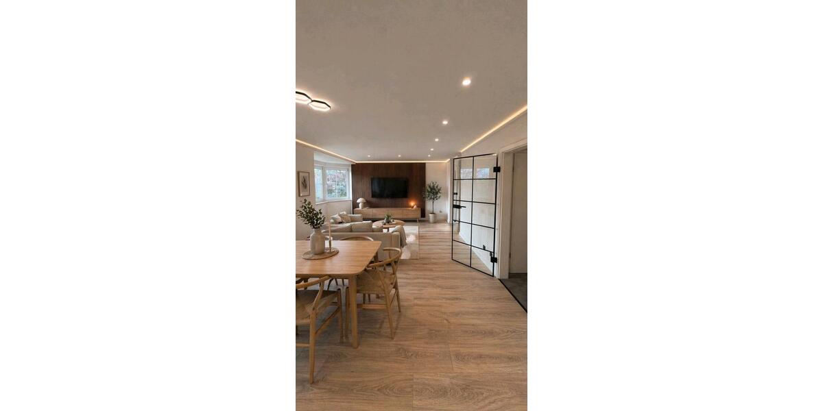Etagenwohnung Ranis - 2 Zimmer, 61 m&sup2;, 92.000&euro; | Angebot:26904151