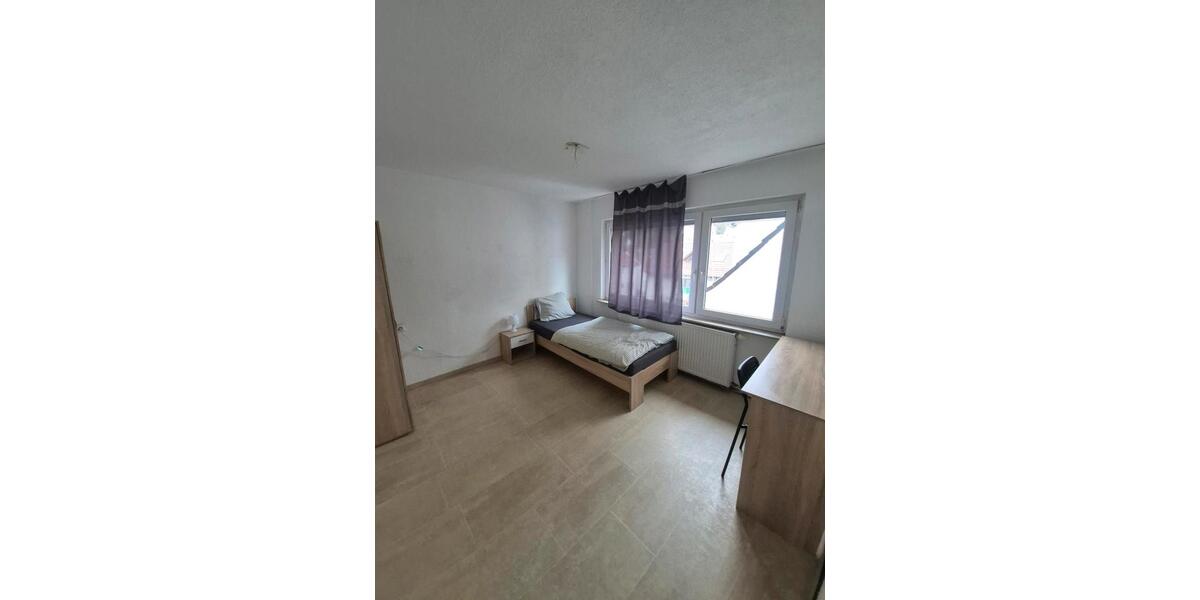 Einfamilienhaus Albstadt Gemarkung Onstmettingen - 5 Zimmer, 165 m&sup2;, 1.500&euro; | Angebot:25294748