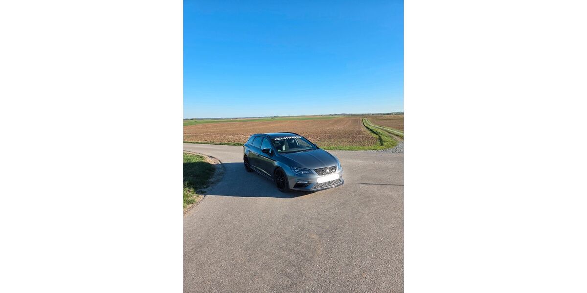 Seat Leon 77.000 km 22.500 &euro; Moosham 93098