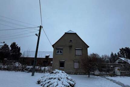 +++ Renovierungsbedürftiges Einfamilienhaus mit schönem Grundstück +++ 5 zimmer