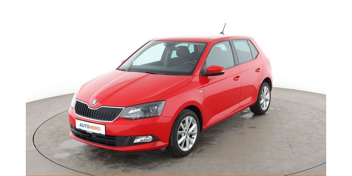Skoda Fabia 40.151 km 9.830 &euro; Dresden 01187