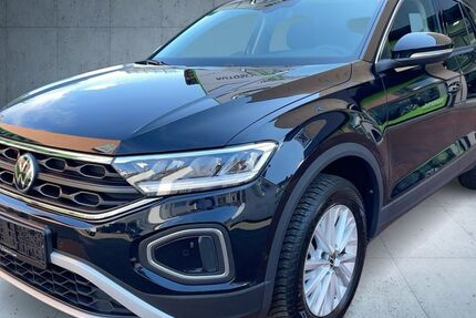 VW T-Roc 23.380 km 22.680 &euro; Frankfurt am Main 60528