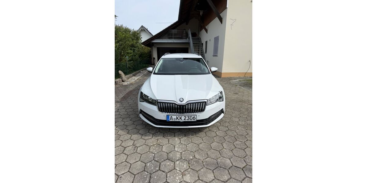Skoda Superb 60.100 km 26.900 &euro; Graben 86836