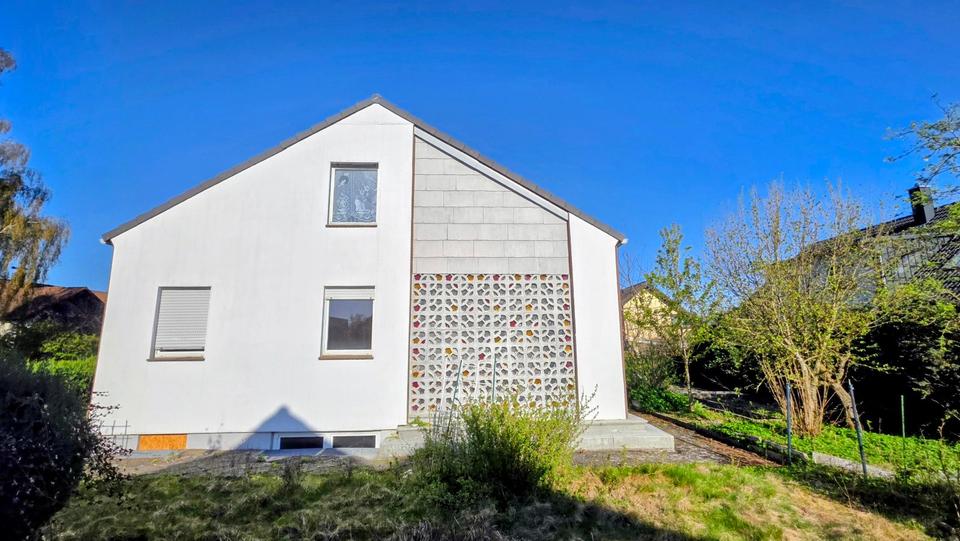 Einfamilienhaus Aalen Ebnat - 7 Zimmer, 145 m&sup2;, 340.000&euro; | Angebot:27048810