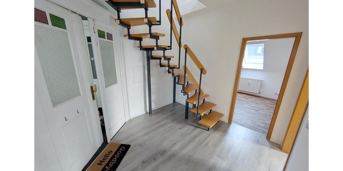 Maisonettenwohnung Burgstädt - 3 Zimmer, 81 m&sup2;, 610&euro; | Angebot:26321599