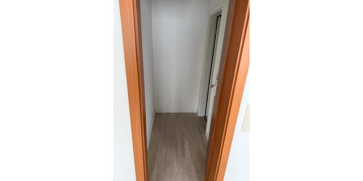 Etagenwohnung Neu Kaliß - 2.5 Zimmer, 57 m&sup2;, 400&euro; | Angebot:24572354