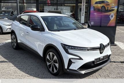 Renault Megane 19.117 km 23.470 € Hanau 63452