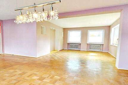 Wohnung zum Kaufen in Hohenlockstedt 219.000 € 153 m² 5 zimmer