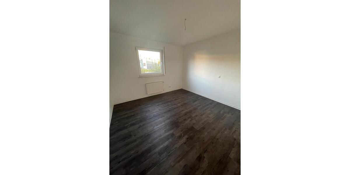 Erdgeschoßwohnung Hirzenhain - 1 Zimmer, 120 m&sup2;, 1.400&euro; | Angebot:26395133
