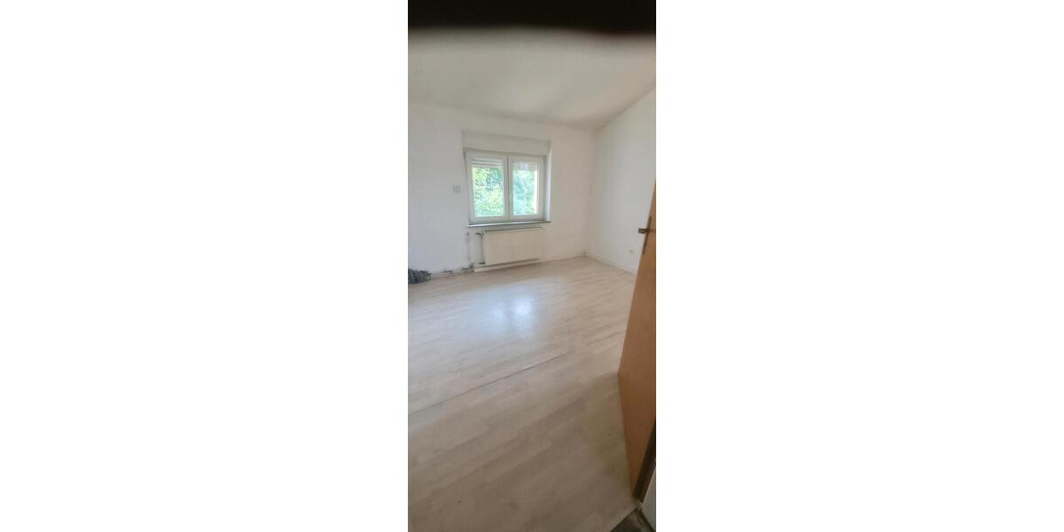Etagenwohnung Eitorf - 8 Zimmer, 181 m&sup2;, 315.000&euro; | Angebot:25355070