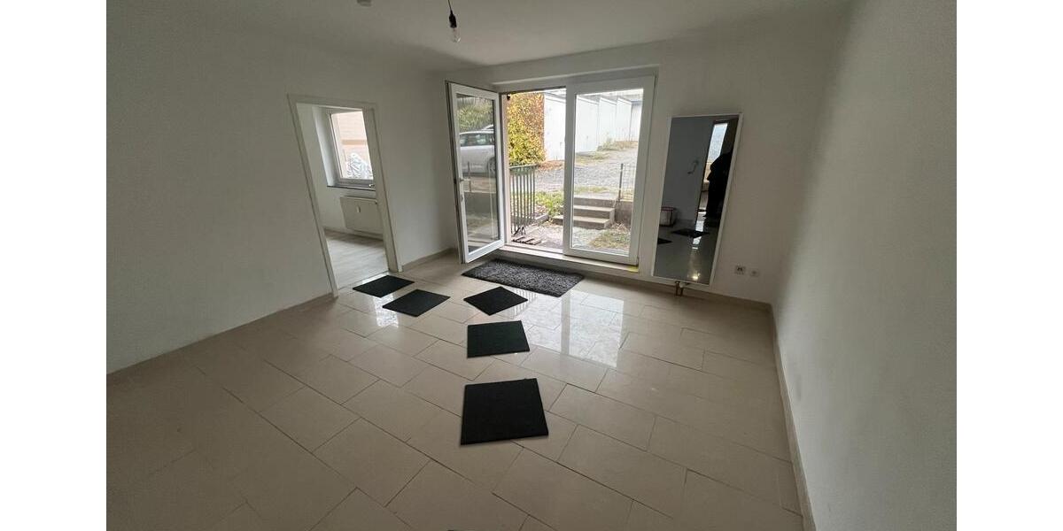 Erdgeschoßwohnung Hagen Hagen-Mitte - 2.5 Zimmer, 66 m&sup2;, 680&euro; | Angebot:24975298