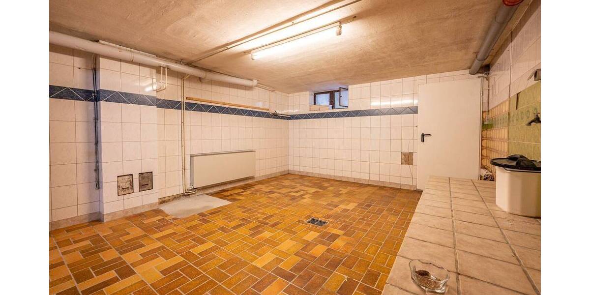 Reihenmittelhaus Selfkant / Hillensberg Hillensberg - 6 Zimmer, 186 m&sup2;, 210.000&euro; | Angebot:25802755