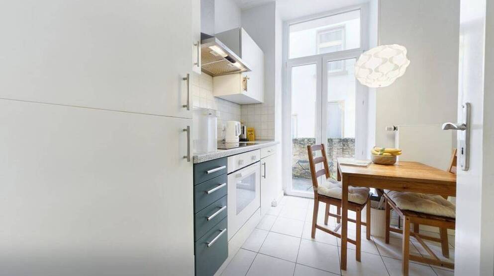 Vermietete Drei-Zimmer-Wohnung in Toplage mit großer Terrasse