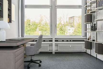 Büro in Erfurt 483,99 € 43 m² zimmer