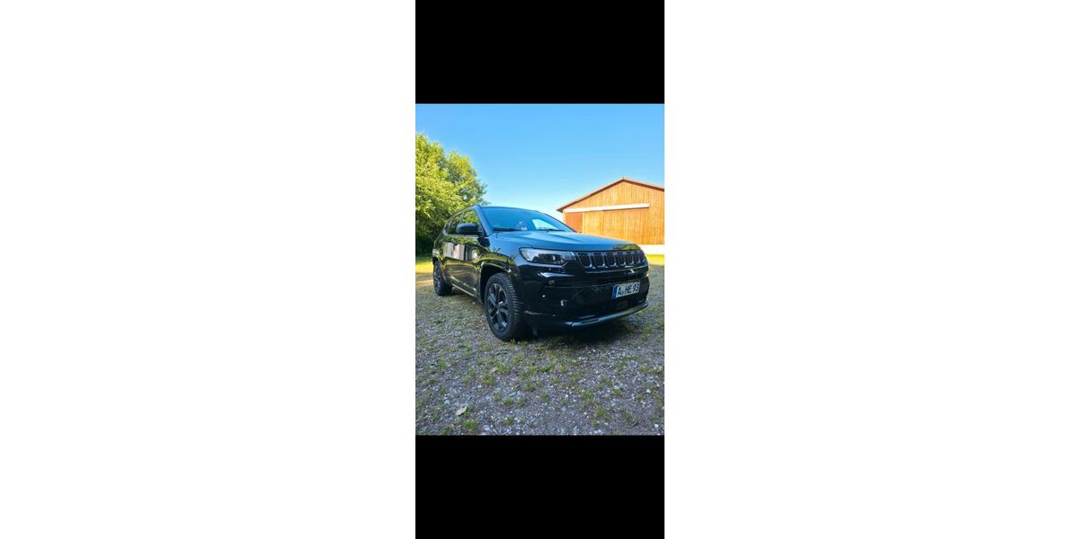 Jeep Compass 61.100 km 21.200 &euro; Ellgau 86679