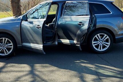 Audi Q7 155.000 km 26.000 &euro; Bad Wildungen 34537