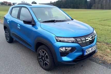 Dacia Spring 52.000 km 8.780 &euro; Mantel 92708