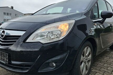 Opel Meriva 181.500 km 1.950 € Regensburg 93057