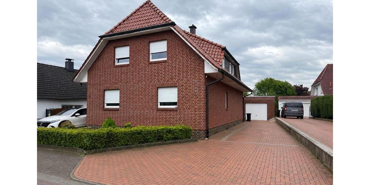 Mehrfamilienhaus, Wohnhaus Bassum - 6 Zimmer, 165 m&sup2;, 555.555&euro; | Angebot:26764545