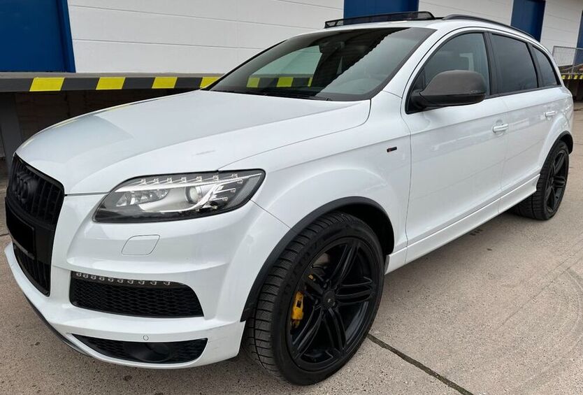 Q7