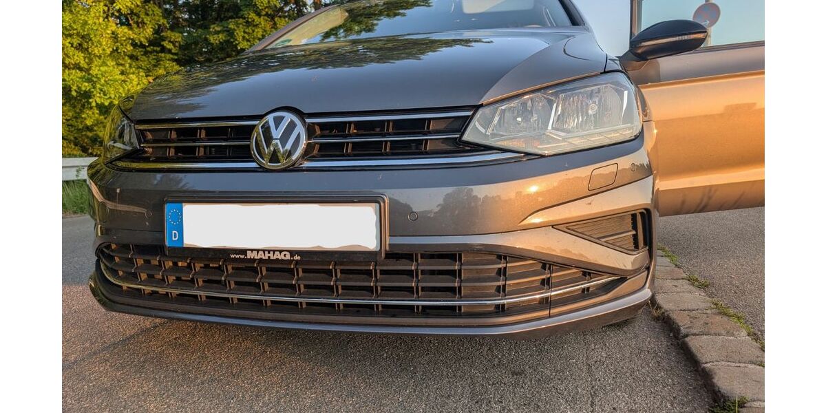 VW Golf Sportsvan 110.000 km 15.490 &euro; München 81379