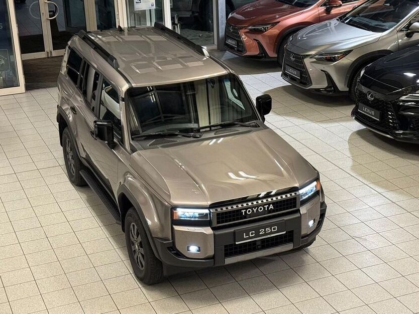Land Cruiser