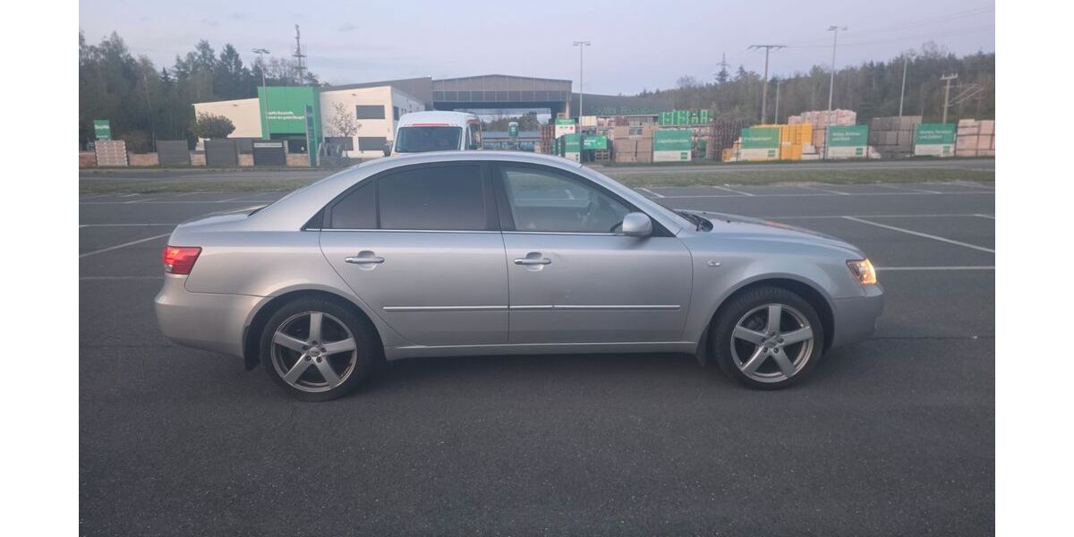 Hyundai SONATA 96.300 km 5.999 &euro; Lauf 91207