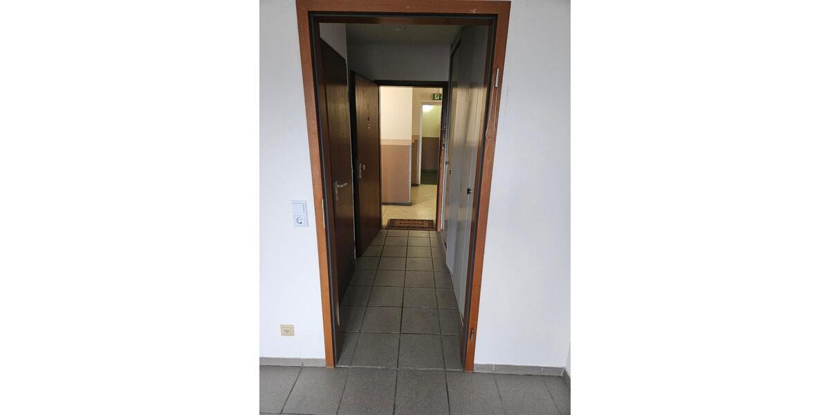 1-Zimmer-Wohnung mit Balkon und Tiefgarage 1 zimmer