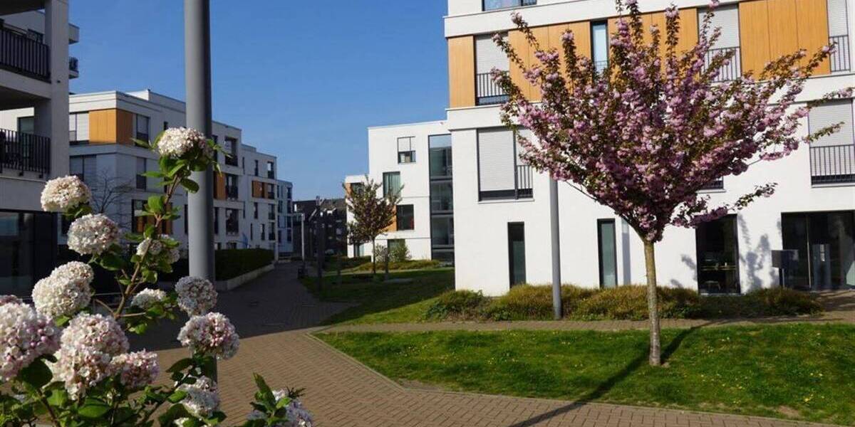 Zimmer Mönchengladbach Stadtmitte - 4 Zimmer, 128 m&sup2;, 1.714&euro; | Angebot:26453952